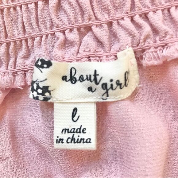 About A Girl Pink Off Shoulder Cream Lace Trim Top - Picture 6 of 8